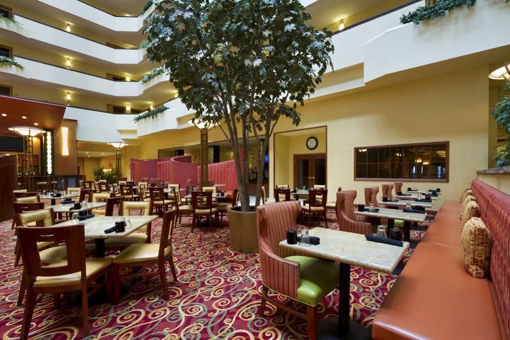 Madison Marriott West Hotel Middleton Exterior photo