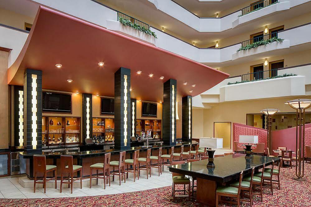 Madison Marriott West Hotel Middleton Exterior photo